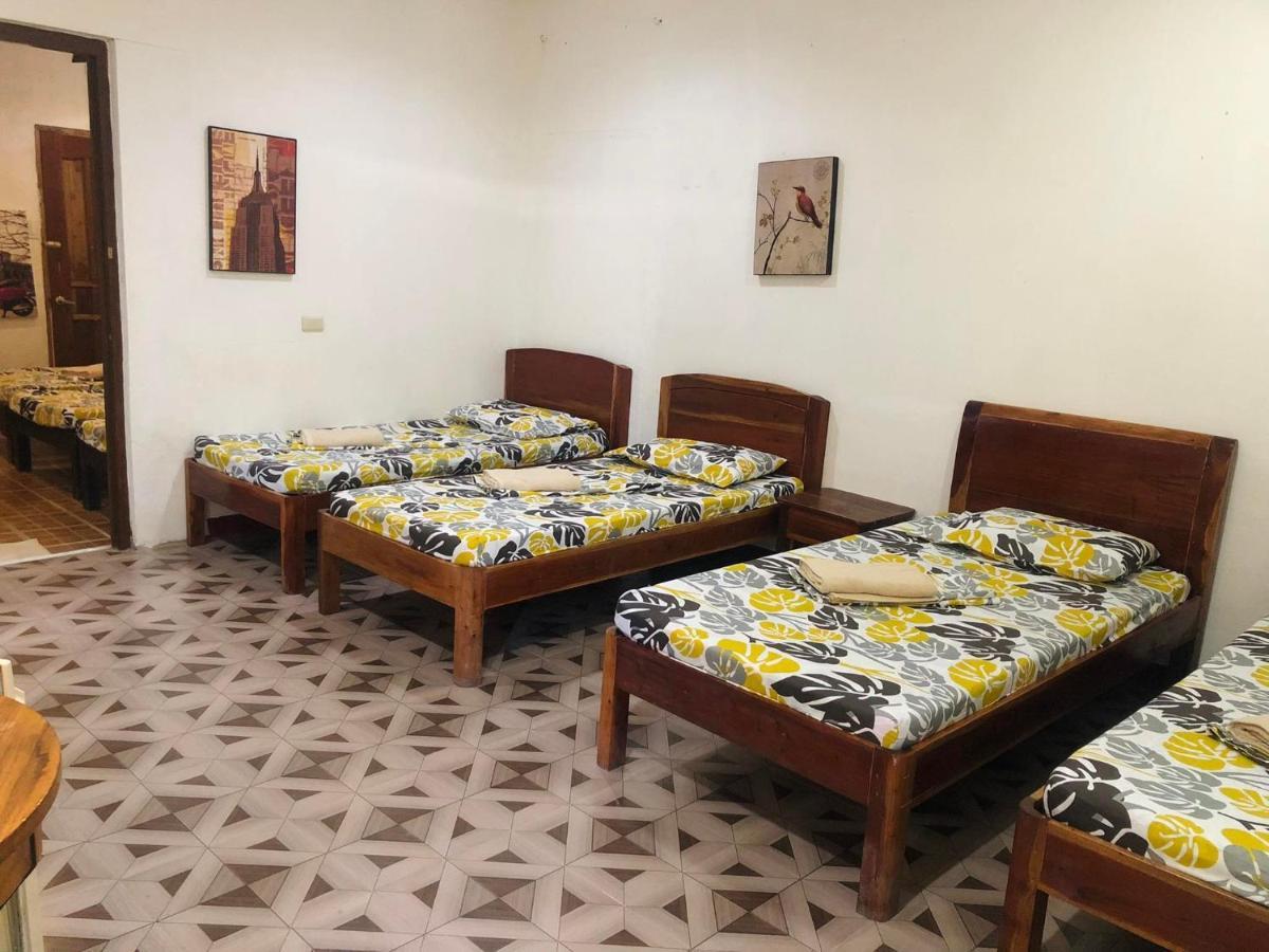 Marina Village Moalboal Kültér fotó